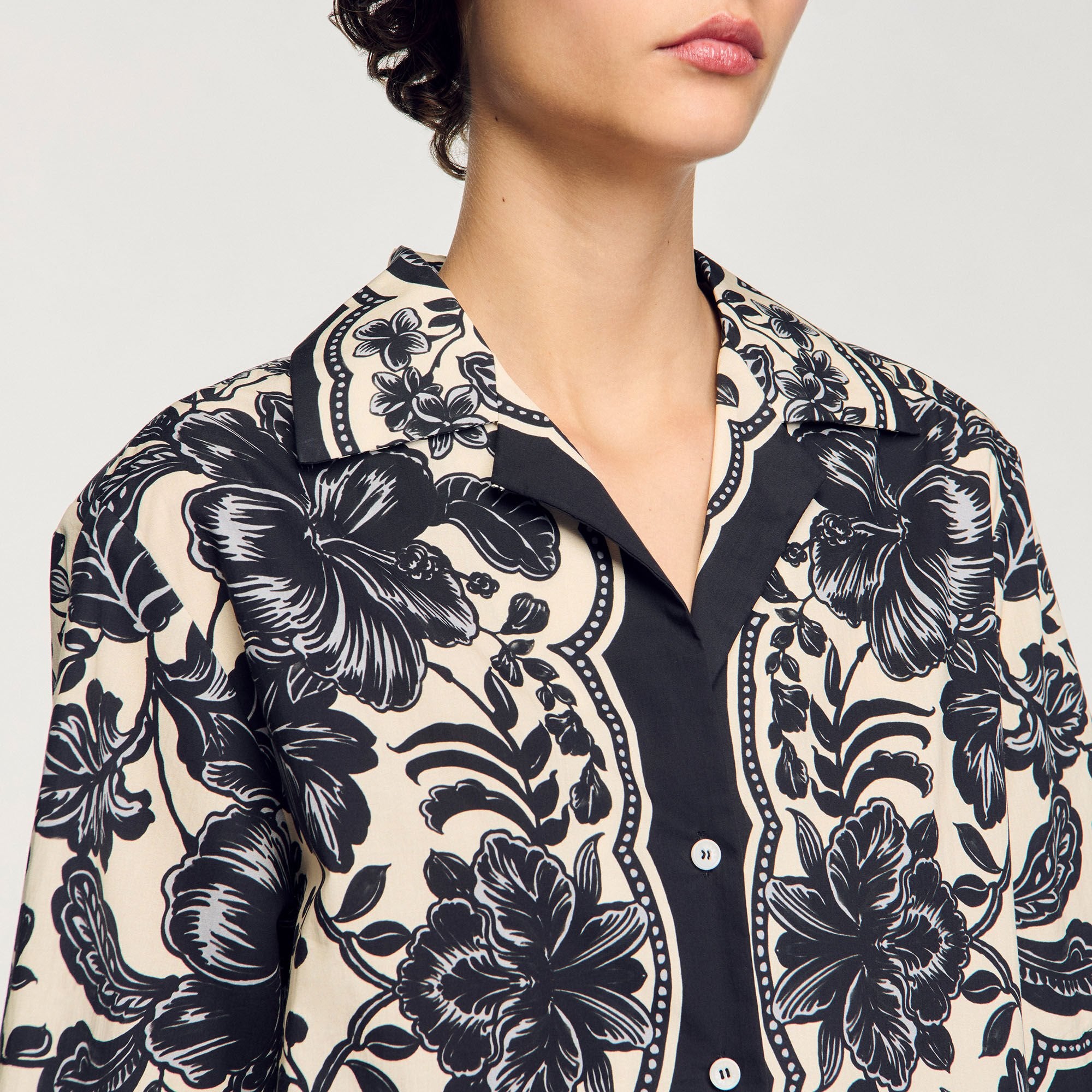Floral motif shirt Ecru / Black Sandro Women