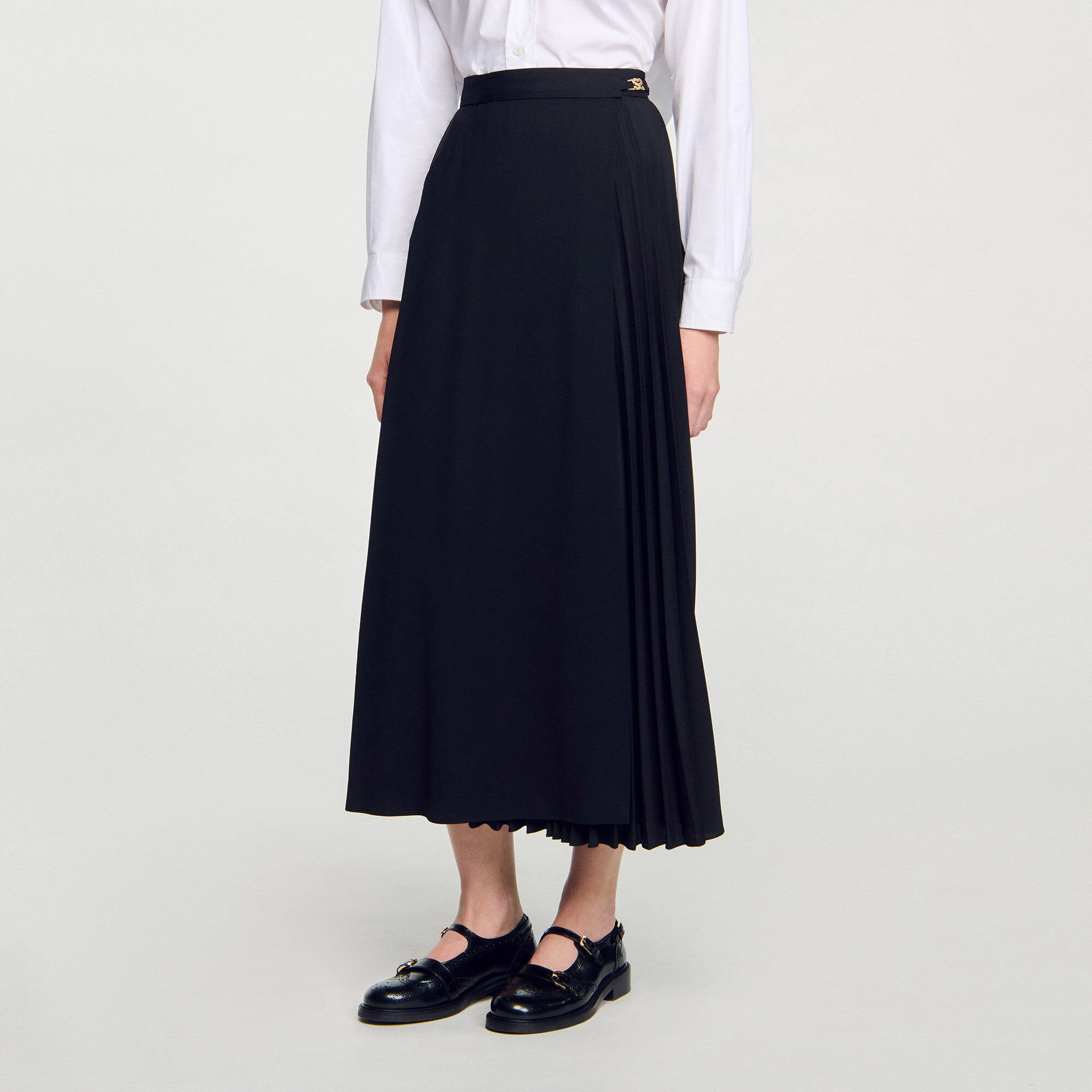 Curb chain buckle pleated skirt Black Sandro Women