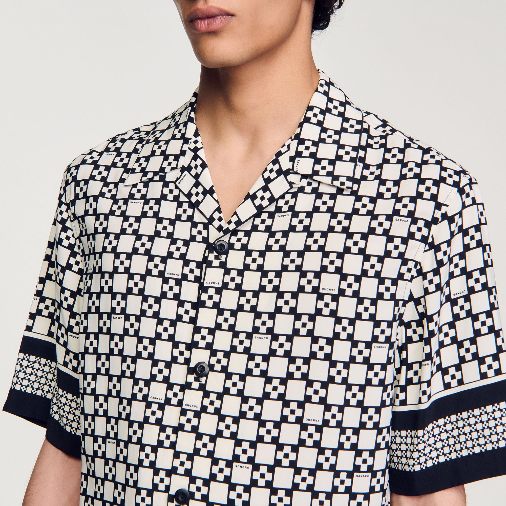 Square Cross short-sleeved shirt Ecru / Navy Sandro Men