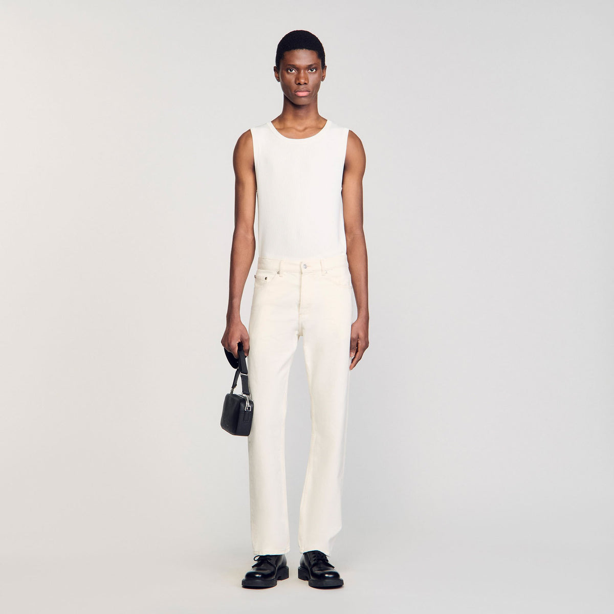 Regular jeans Ivory. Sandro Men