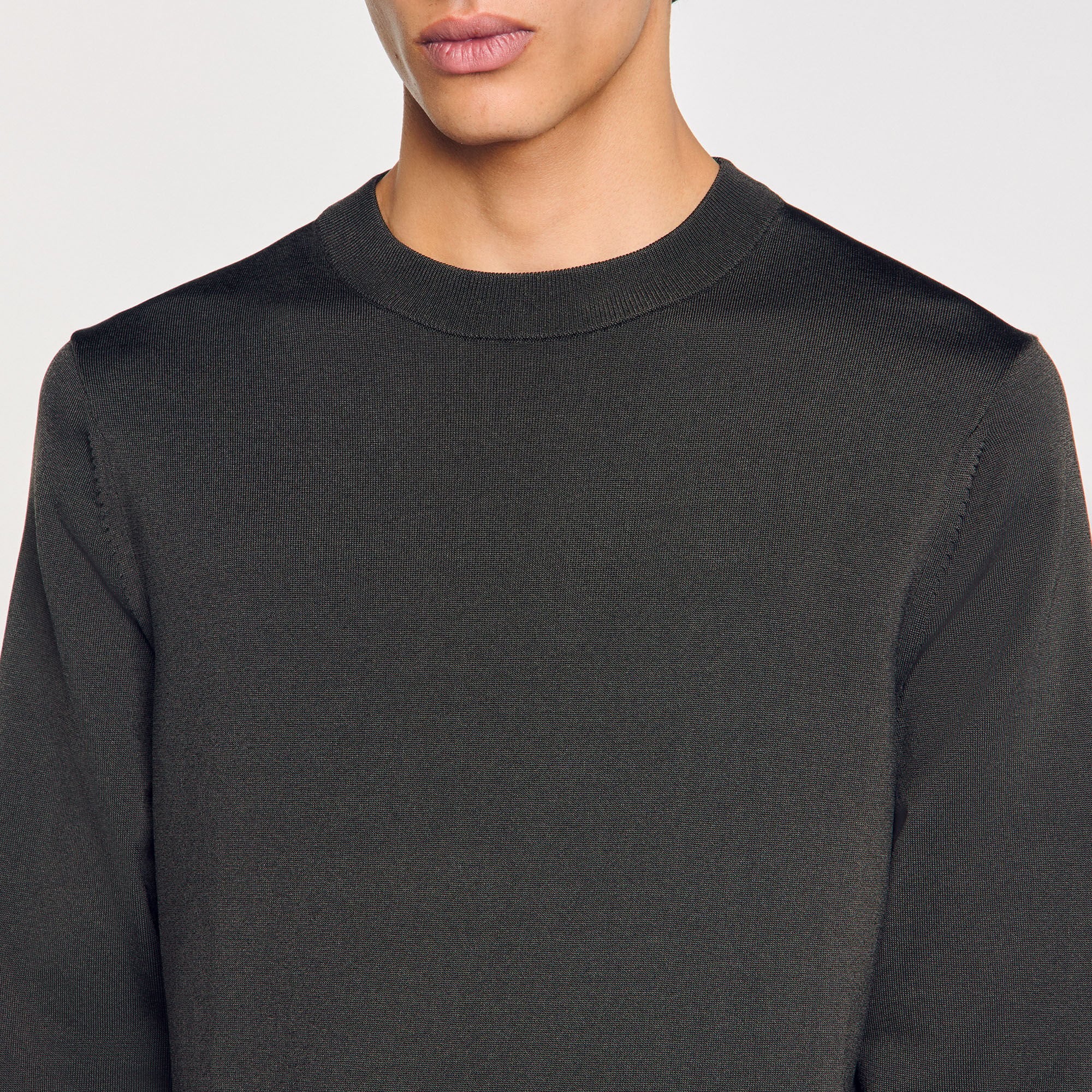 Fine knit sweater Dark Kaki. Sandro Men