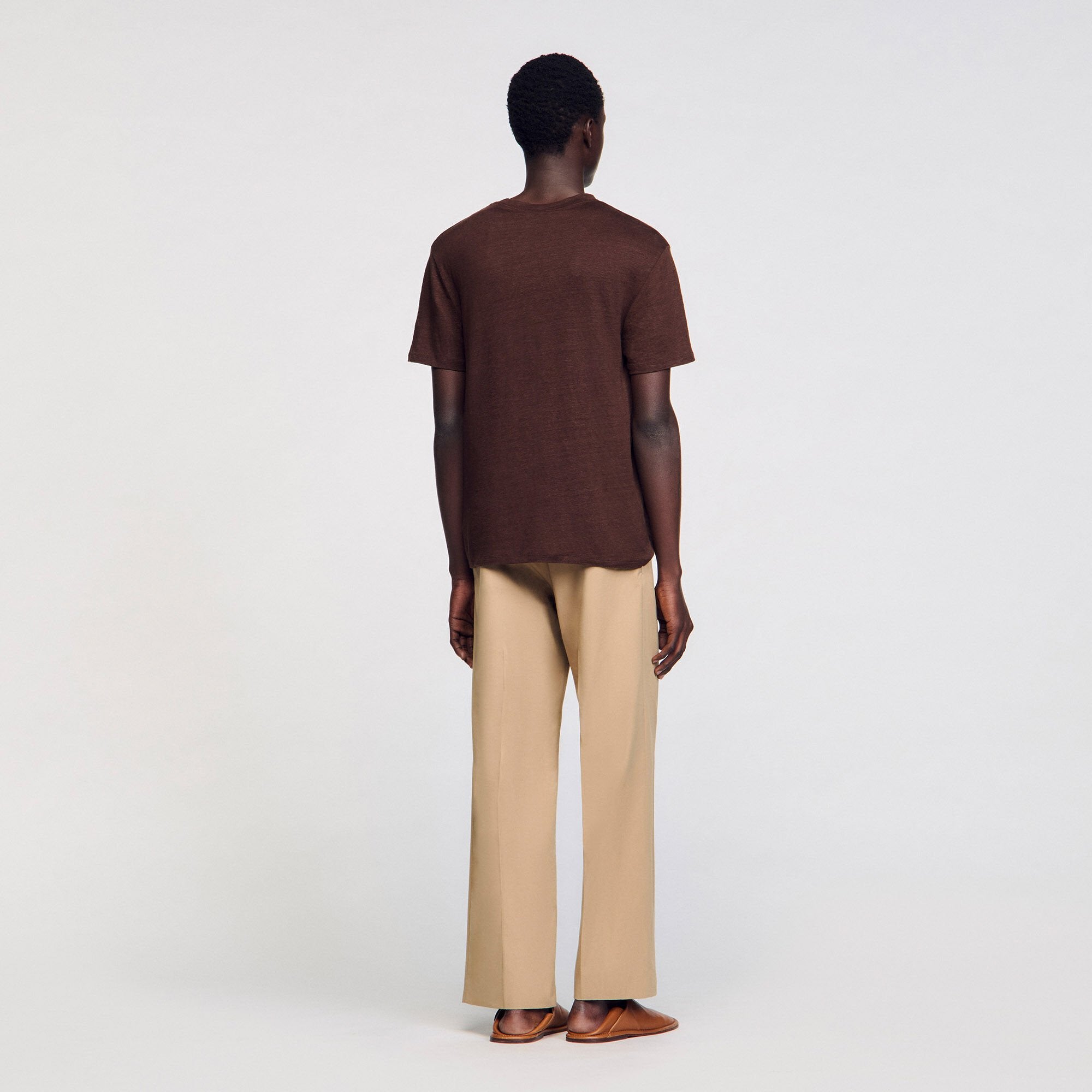 Certified linen T-shirt Moka. Sandro Men