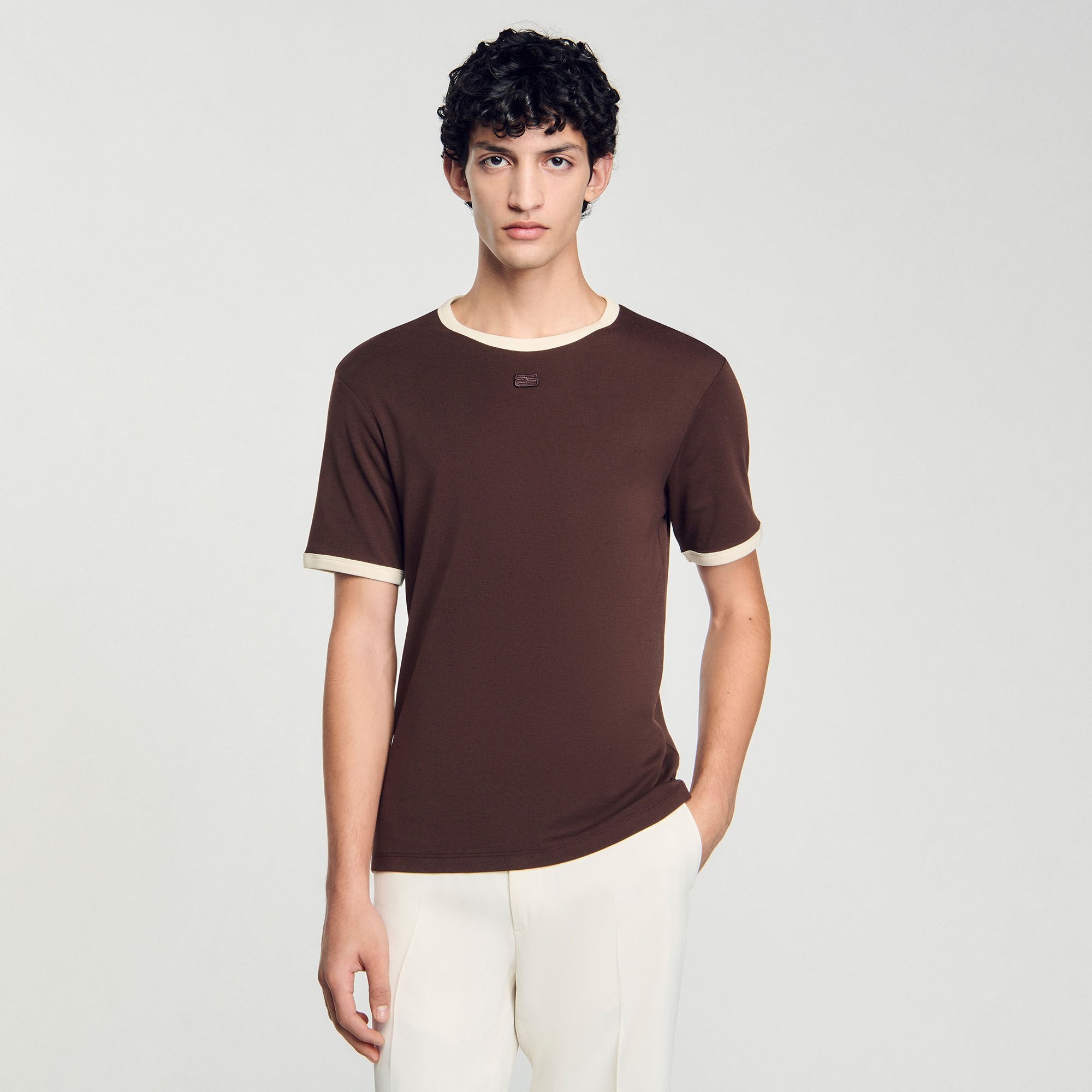 Two-tone patch T-shirt Moka. Sandro Men